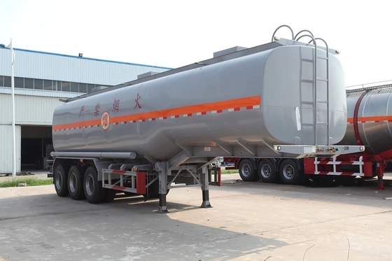 Staalmateriaal 3 assen Aluminium Truck Trailer Semi Trailer Olie Transport Fuel Tanker