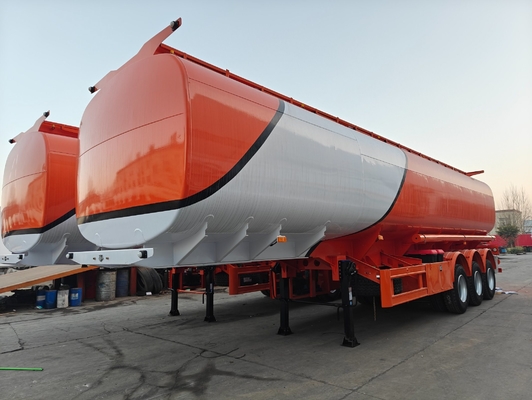Op maat gemaakte aanvraag 3 assen/40000L/42000L/45000L Carbon Steel Oil Tanker Semi Trailer