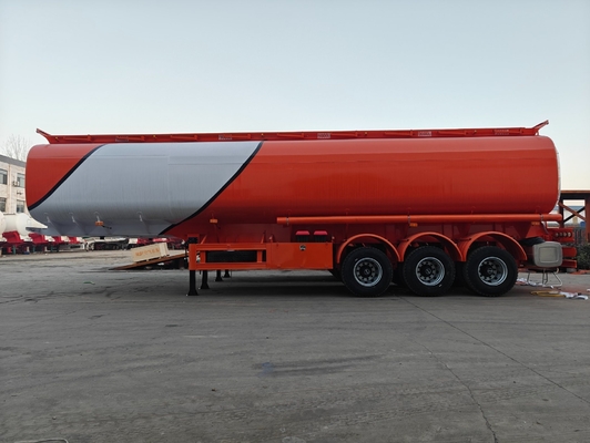 Op maat gemaakte aanvraag 3 assen/40000L/42000L/45000L Carbon Steel Oil Tanker Semi Trailer