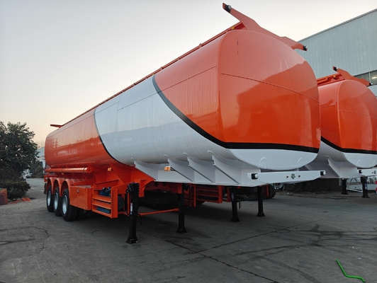 Op maat gemaakte aanvraag 3 assen/40000L/42000L/45000L Carbon Steel Oil Tanker Semi Trailer