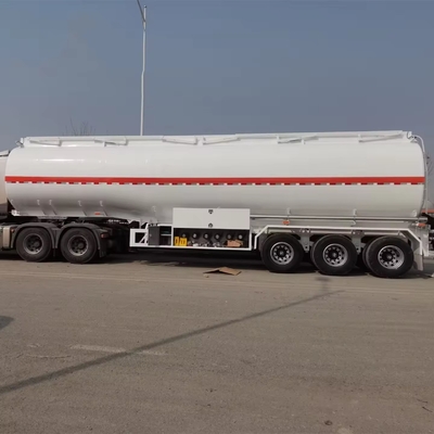40000 liter 3 assen brandstoftank Semi-trailer Niet-zelfdumping met loopvlak 1820mm